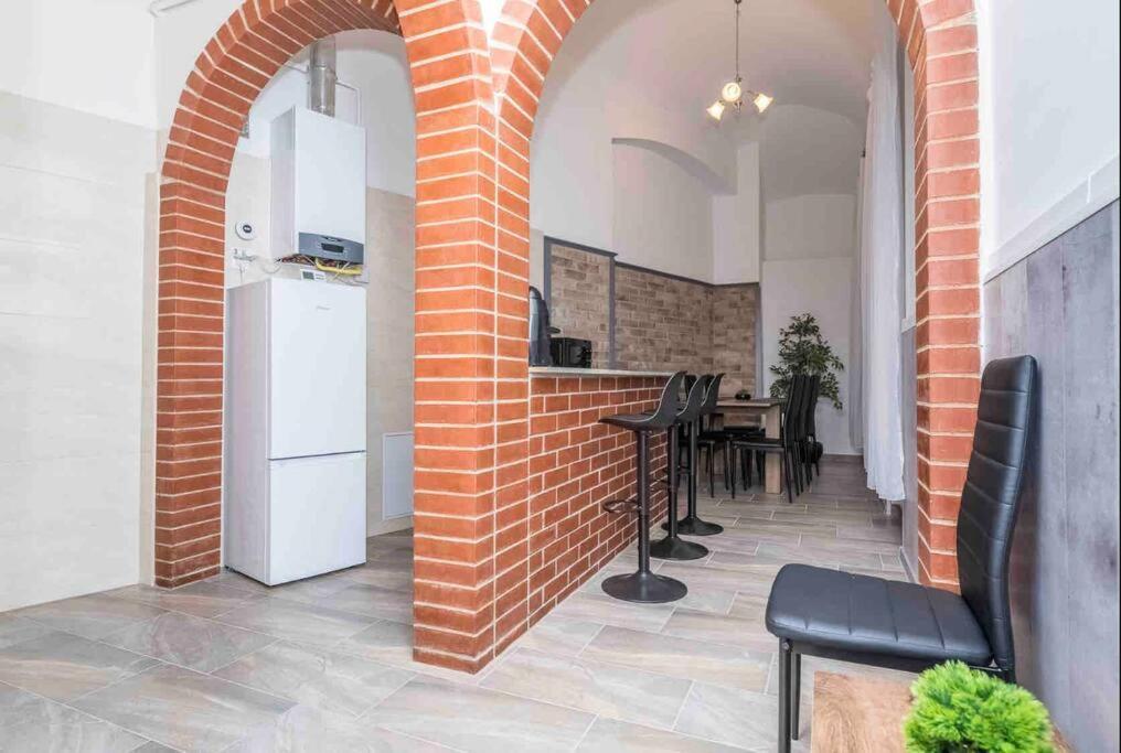 D3 Basilica Luxury Spacious Free Parking For 1 Car Budapeste Exterior foto